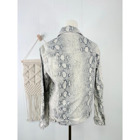 Zara Mens Snakeskin Trucker Jacket Size Medium Gray Python - Picture 7 of 11